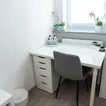 Modern House With Pool - 3 Bedrooms 2 Bathrooms *