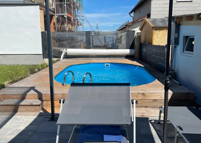 Modern House With Pool - 3 Bedrooms 2 Bathrooms Сasa de vacaciones