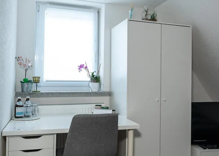 Modern House With Pool - 3 Bedrooms 2 Bathrooms * Memmingen