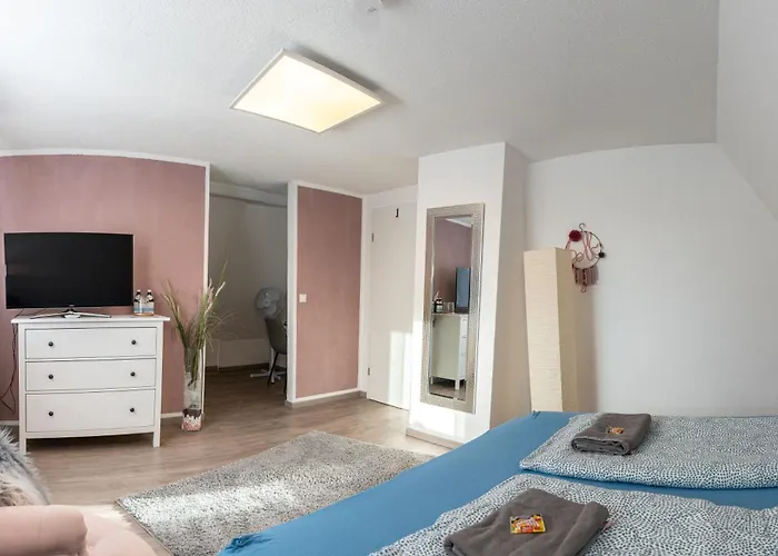 Сasa de vacaciones Modern House With Pool - 3 Bedrooms 2 Bathrooms *