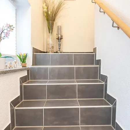 Modern House With Pool - 3 Bedrooms 2 Bathrooms Holiday home Memmingen