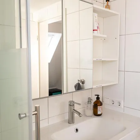 Modern House With Pool - 3 Bedrooms 2 Bathrooms * Memmingen
