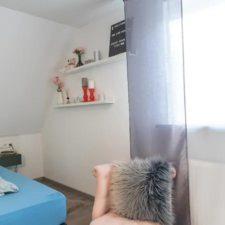 Modern House With Pool - 3 Bedrooms 2 Bathrooms Holiday home *