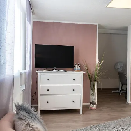 Holiday home Modern House With Pool - 3 Bedrooms 2 Bathrooms *