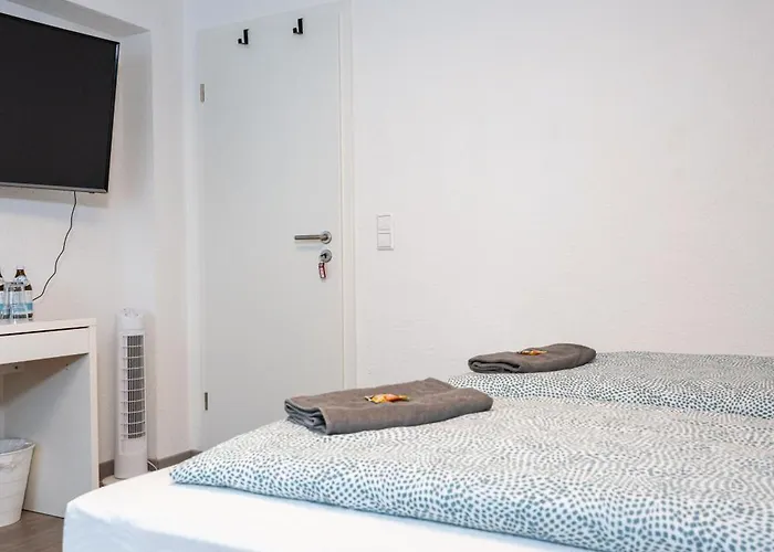Modern House With Pool - 3 Bedrooms 2 Bathrooms 度假居 梅明根